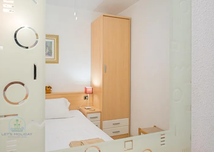 Beachside Macarena El Campello